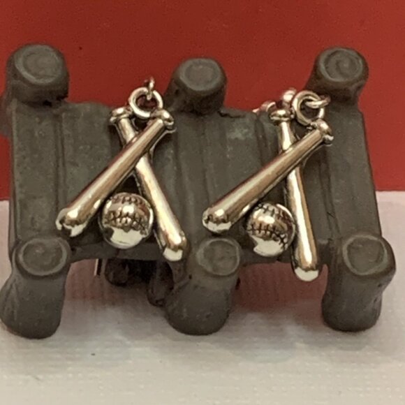 Baseball Earrings, Sports Earring, Gift Idea, Athletic Jewelry, Baseball Jewelry - Picture 9 of 11